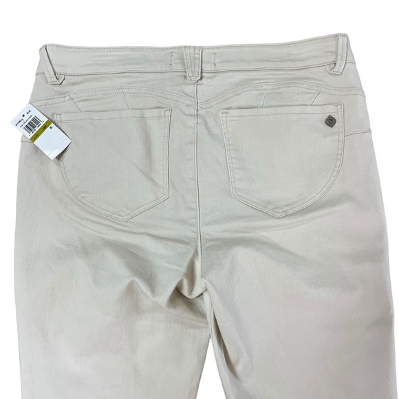 Democracy High Rise Slimming Off White Ankle Skimmer Denim Stretch Jean Size NWT - Picture 4 of 11